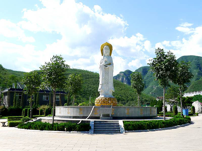 “ 公墓”变“公园”+博物馆,创新殡葬行业“公益慈善”的影响力投资 “ 公墓”变“公园”+博物馆,创新殡葬行业“公益慈善”的影响力投资